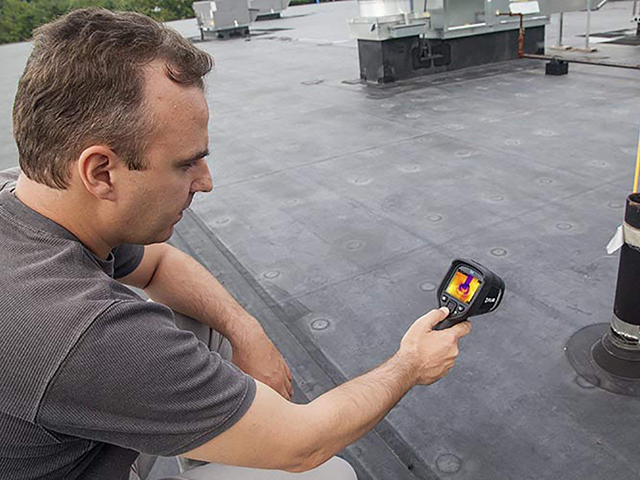 Termocamera con interallo di temperatura esteso FLIR E5-XT